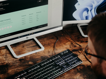 白鯨外貿(mào)網(wǎng)站建設(shè)為您分享：企業(yè)管理軟件是越便宜越好嗎？